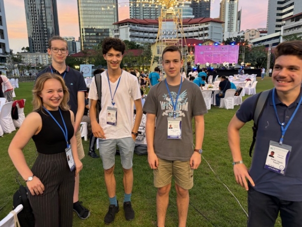 KépekCOM_JOOMGALLERY_UPLOAD_IMAGENAME_SEPARATOR54